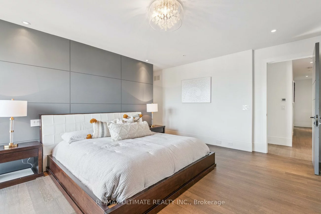 1139, Glengrove, Yorkdale-Glen Park, Toronto