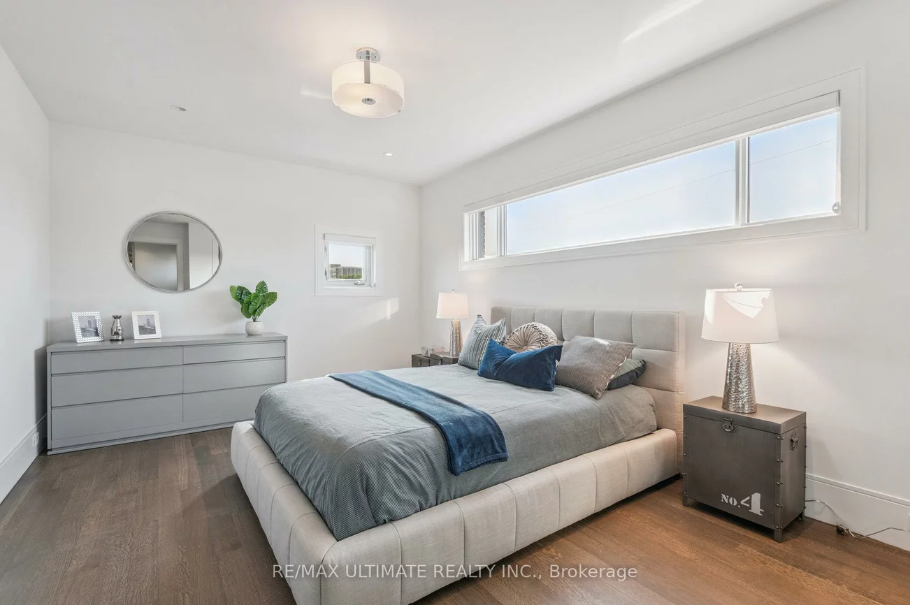 1139, Glengrove, Yorkdale-Glen Park, Toronto