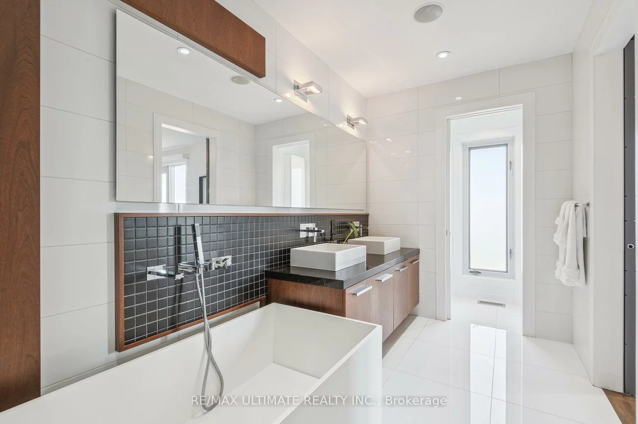 1139, Glengrove, Yorkdale-Glen Park, Toronto