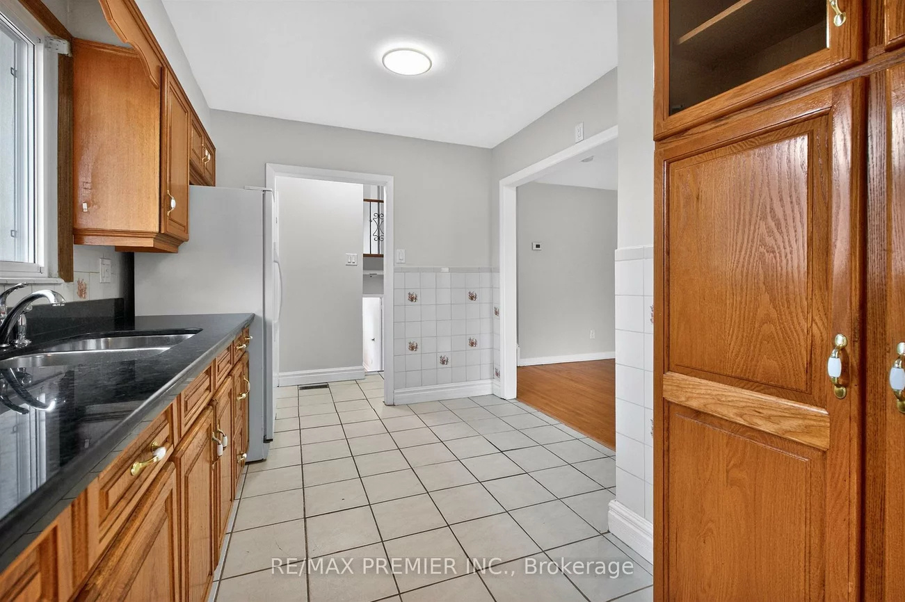 39, Hucknall, York University Heights, Toronto