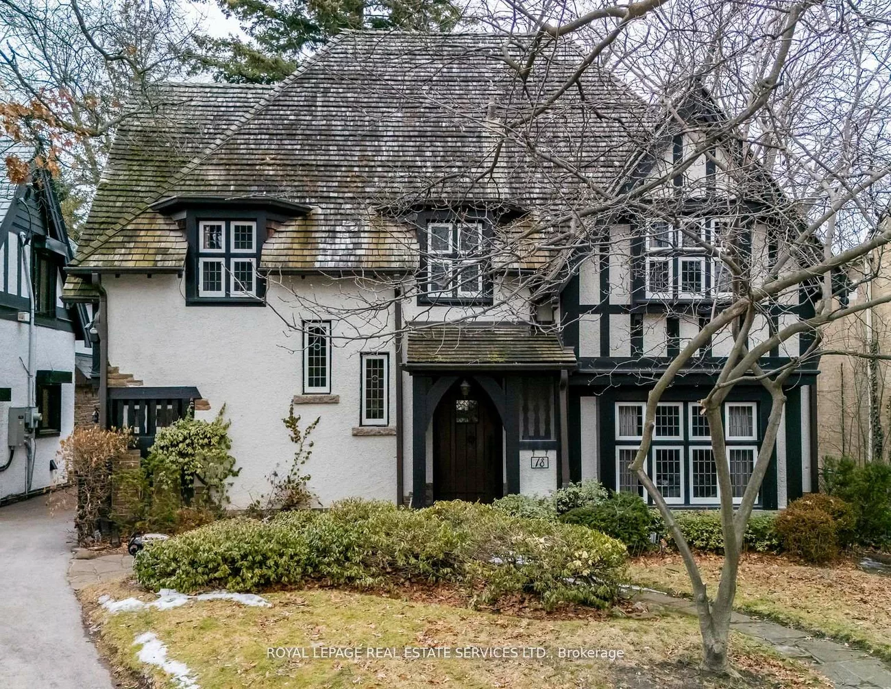 18, Queen Marys, Kingsway South, Toronto