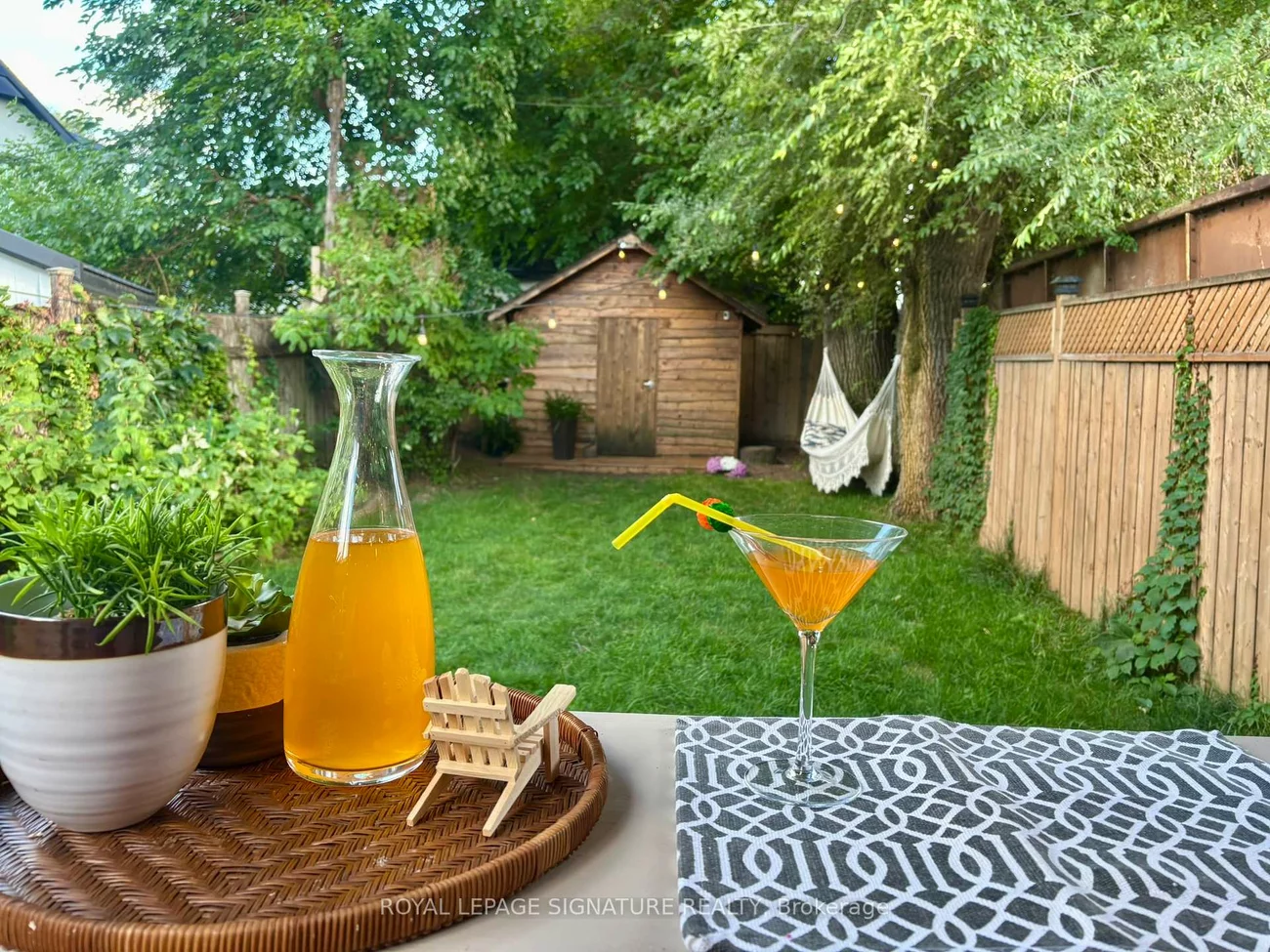 33, Cochrane, Stonegate-Queensway, Toronto