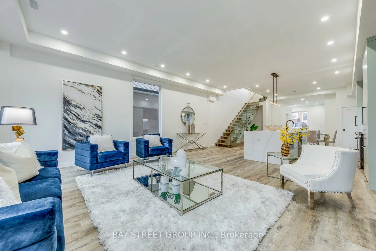 20, Rochdale, Caledonia-Fairbank, Toronto