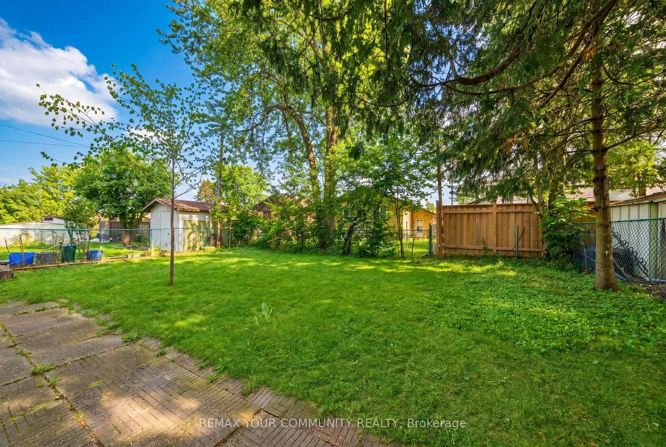 25, Fordwich, Rexdale-Kipling, Toronto