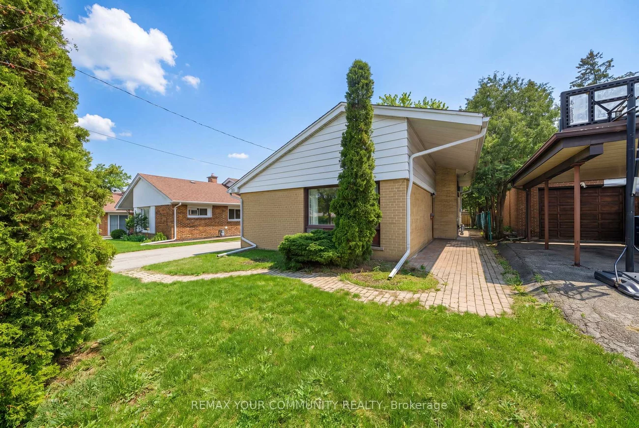 25, Fordwich, Rexdale-Kipling, Toronto
