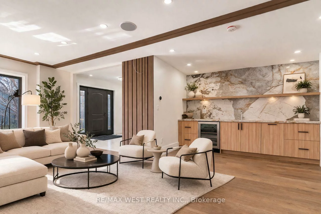 29, Blaketon, Islington-City Centre West, Toronto