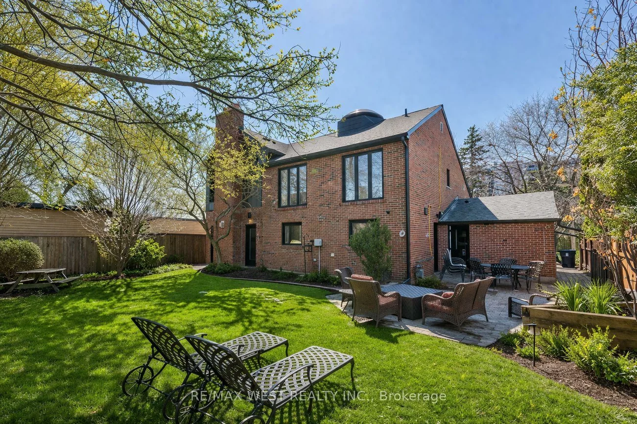 29, Blaketon, Islington-City Centre West, Toronto