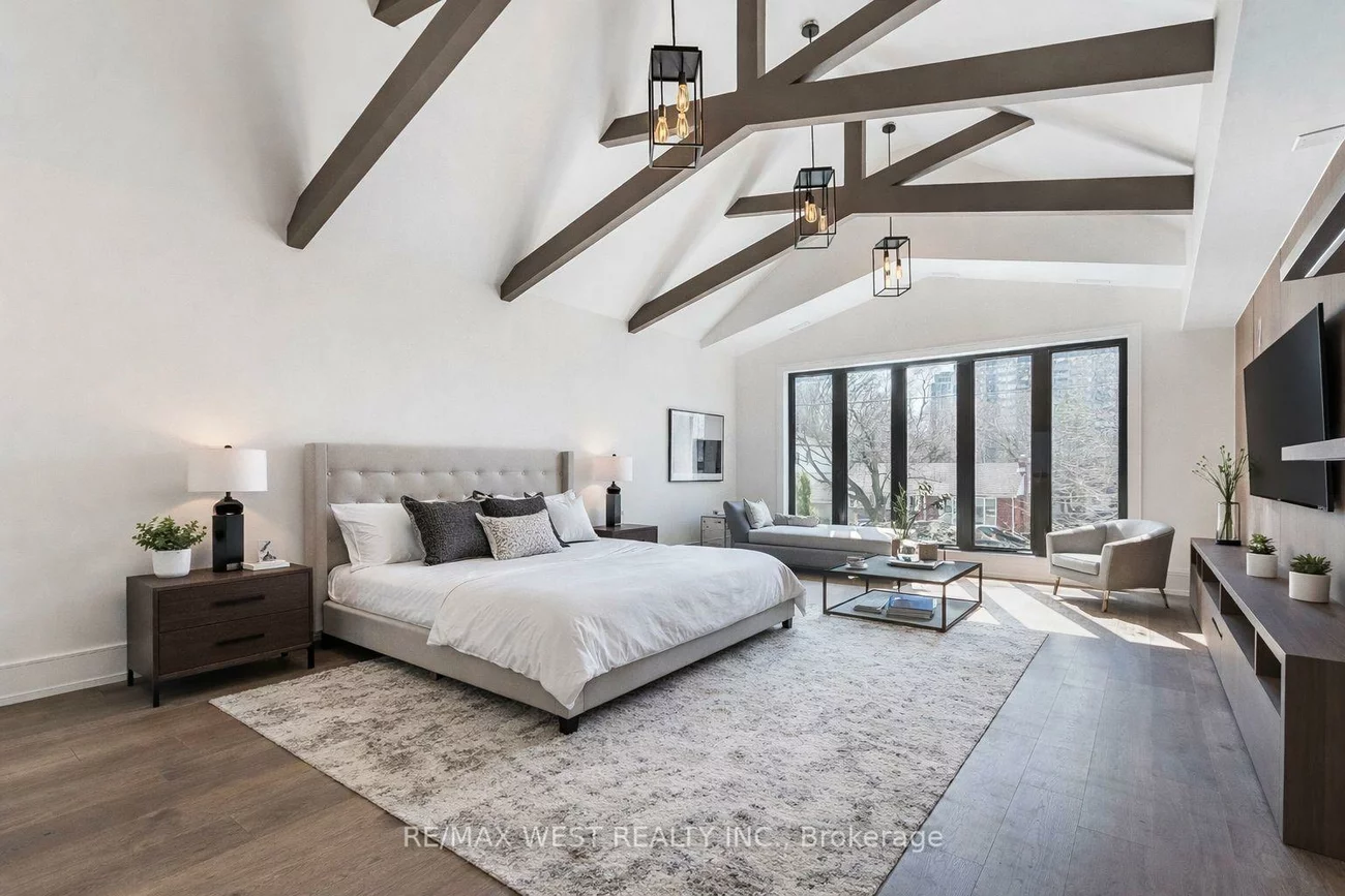 29, Blaketon, Islington-City Centre West, Toronto