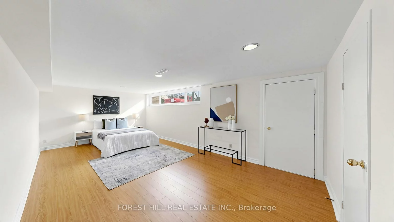 8, Summerfield, Eringate-Centennial-West Deane, Toronto