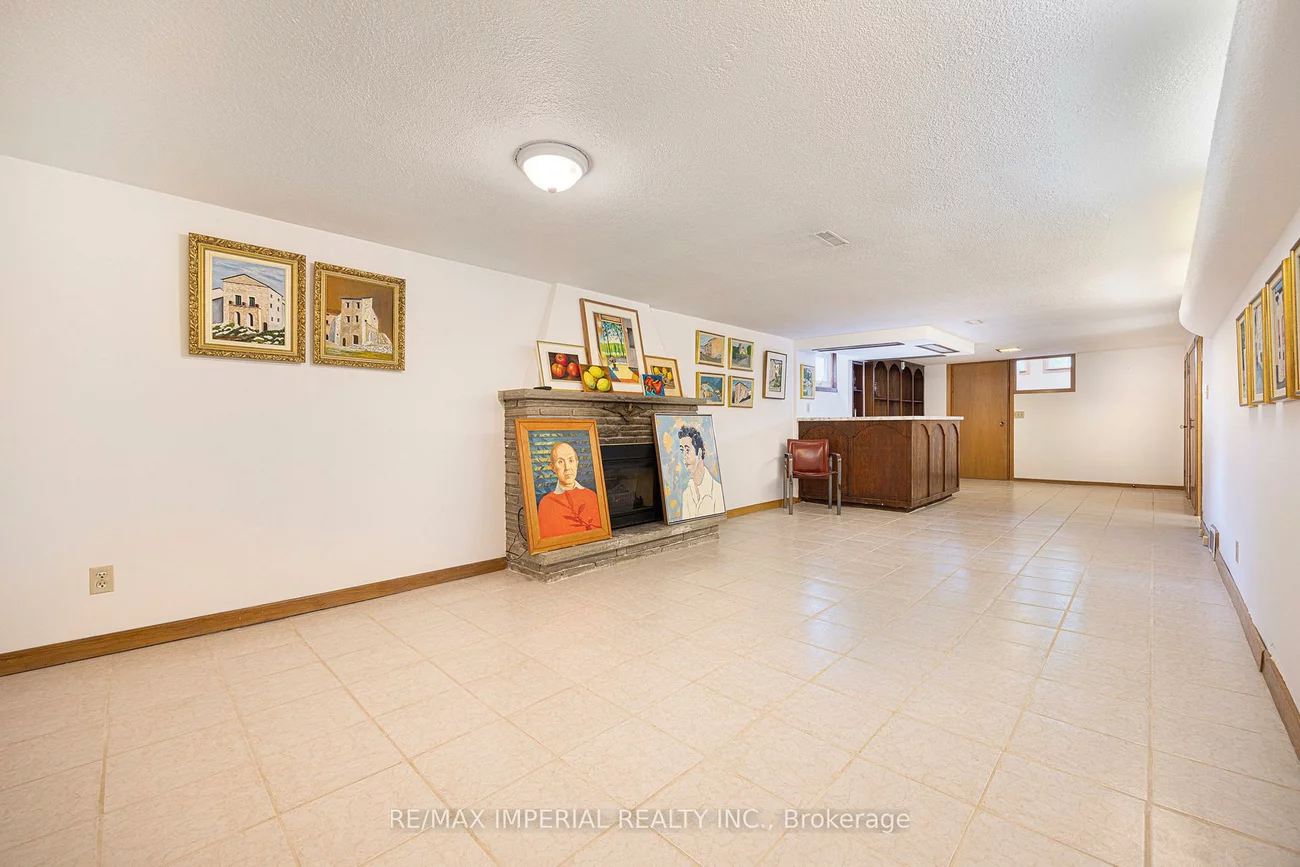 7, Doddington, Stonegate-Queensway, Toronto