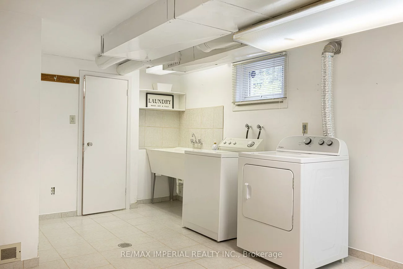 7, Doddington, Stonegate-Queensway, Toronto