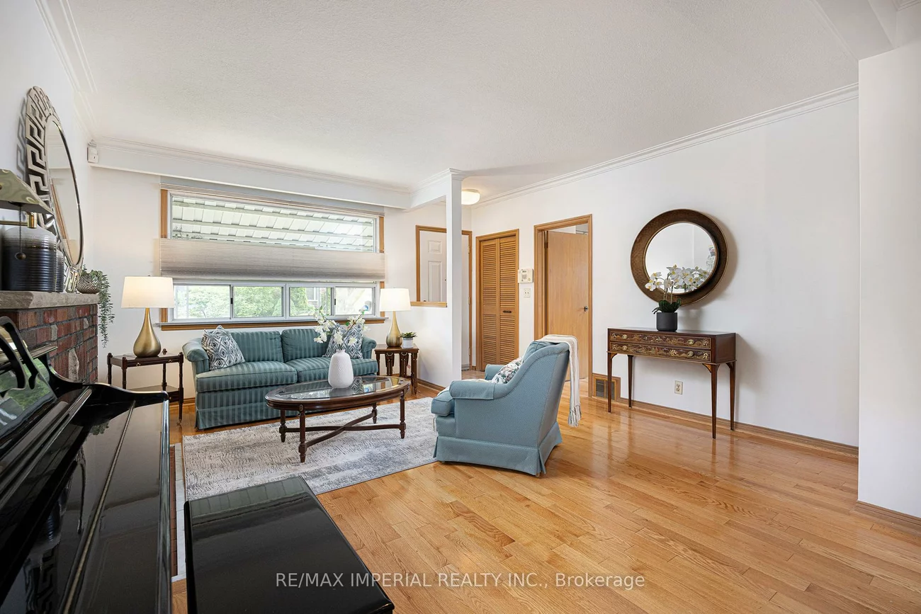 7, Doddington, Stonegate-Queensway, Toronto