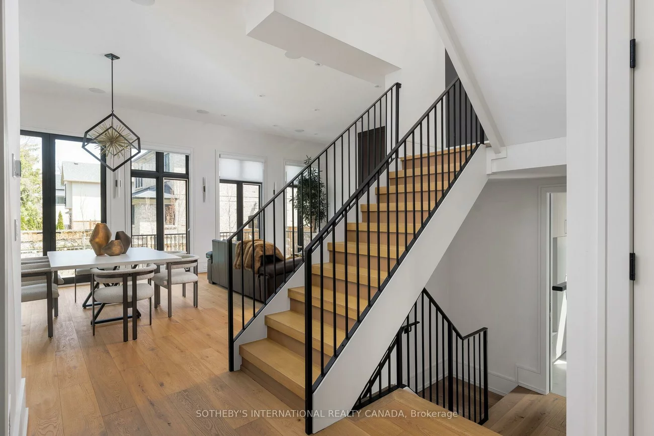 85, Kingsway, Kingsway South, Toronto