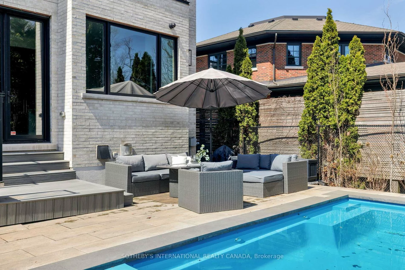 85, Kingsway, Kingsway South, Toronto