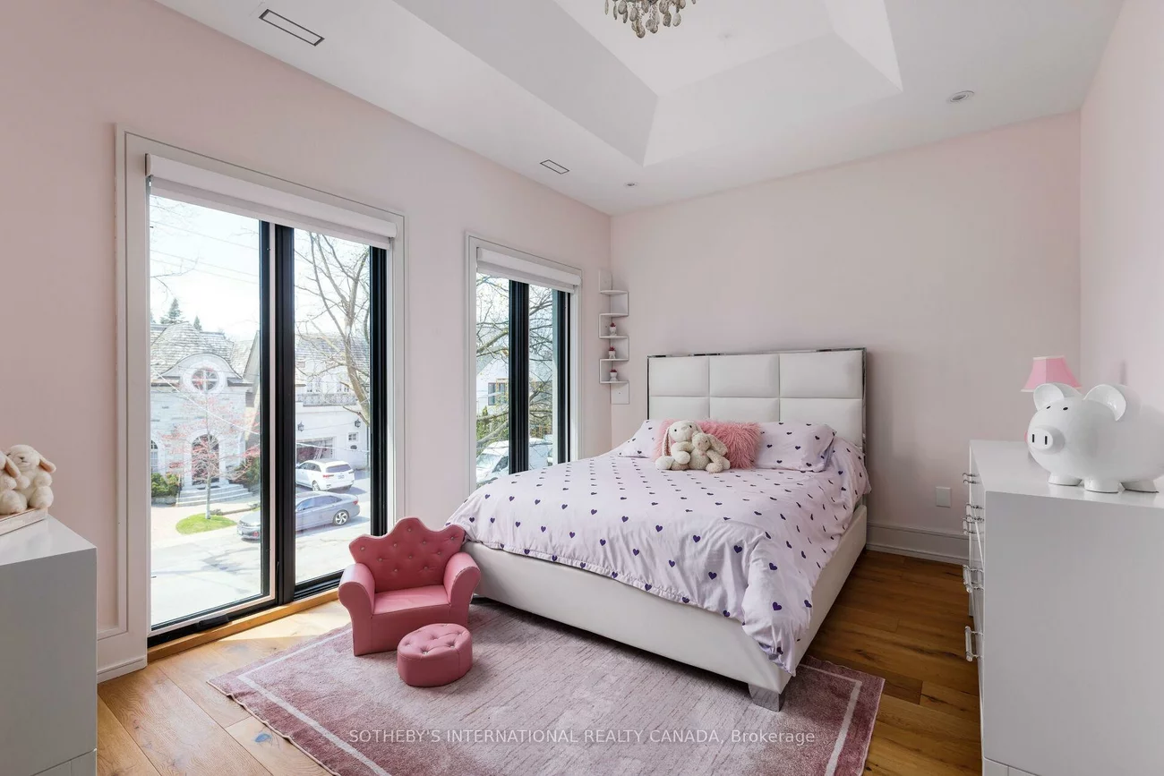 85, Kingsway, Kingsway South, Toronto