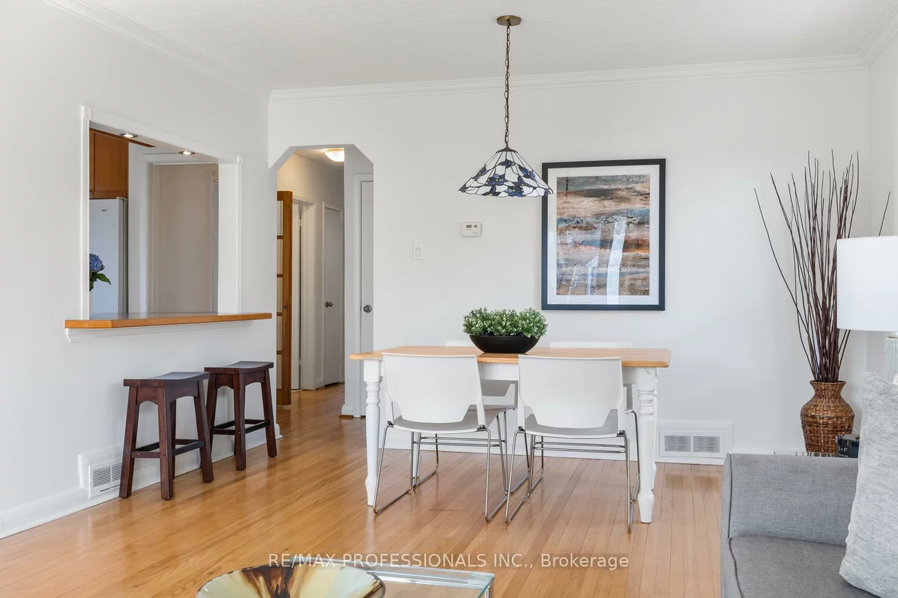 25, Charleston, Islington-City Centre West, Toronto