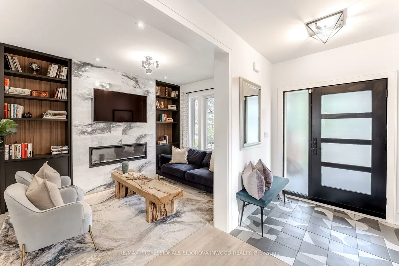 368, Glenlake, High Park North, Toronto