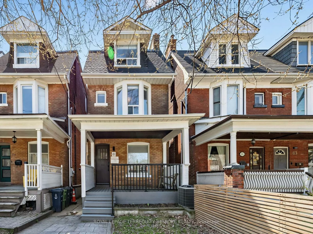 61, Chelsea, High Park North, Toronto