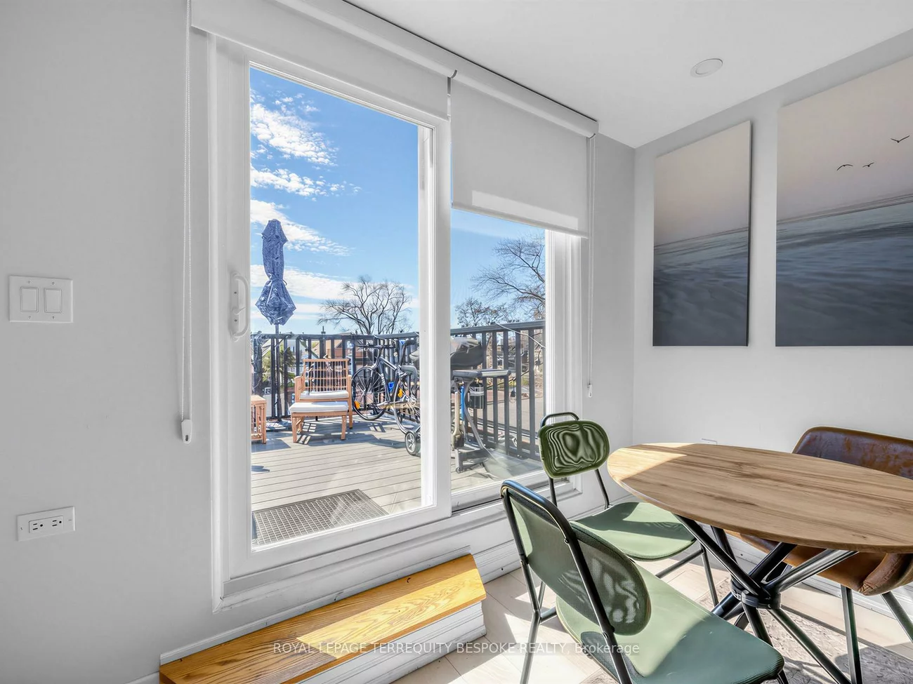 61, Chelsea, High Park North, Toronto