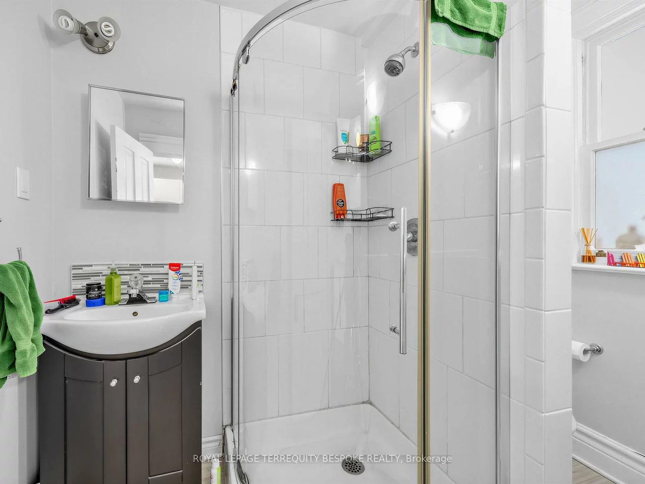 61, Chelsea, High Park North, Toronto