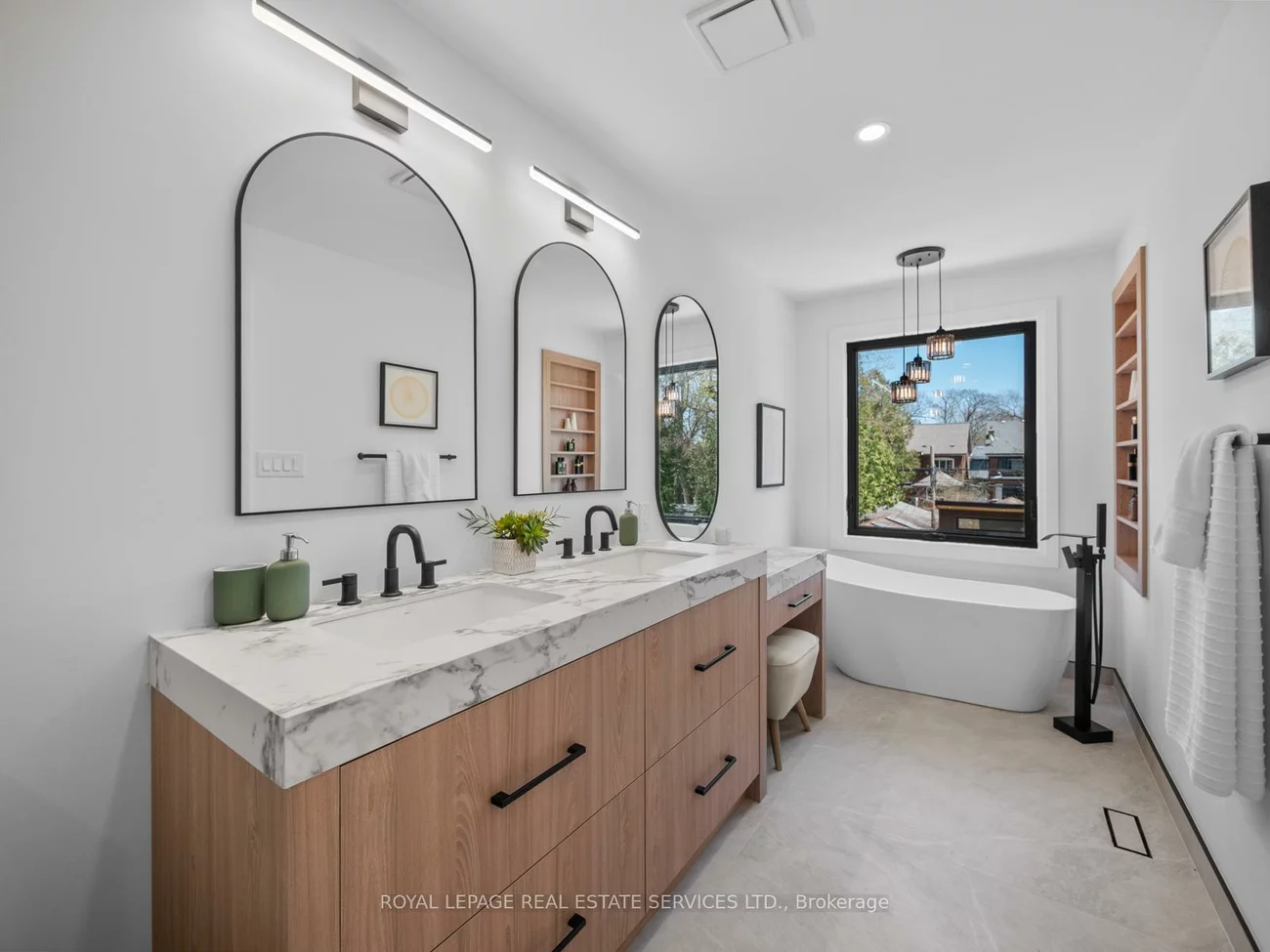 313, Willard, Runnymede-Bloor West Village, Toronto