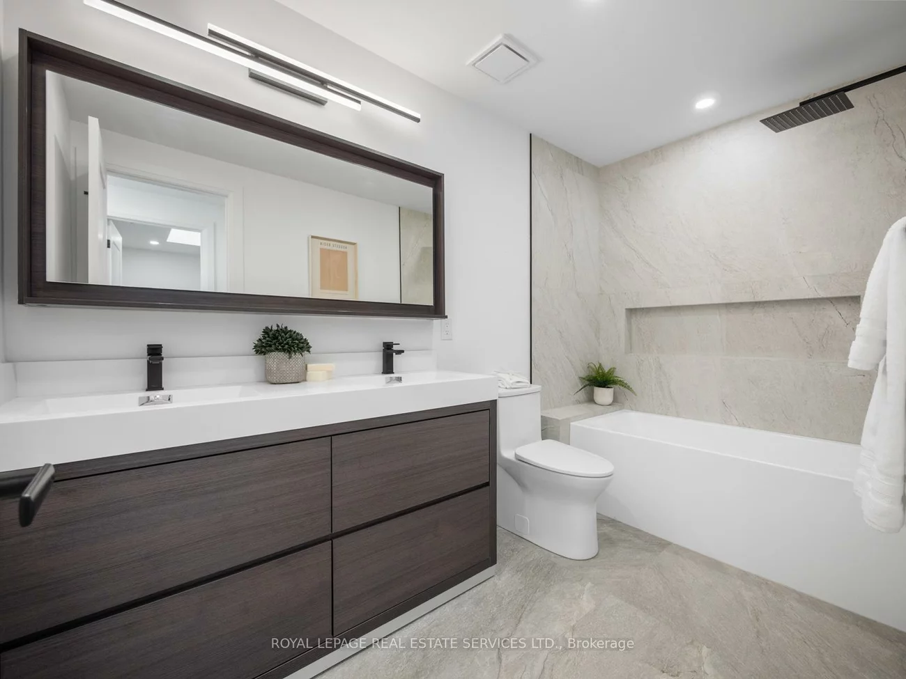 313, Willard, Runnymede-Bloor West Village, Toronto