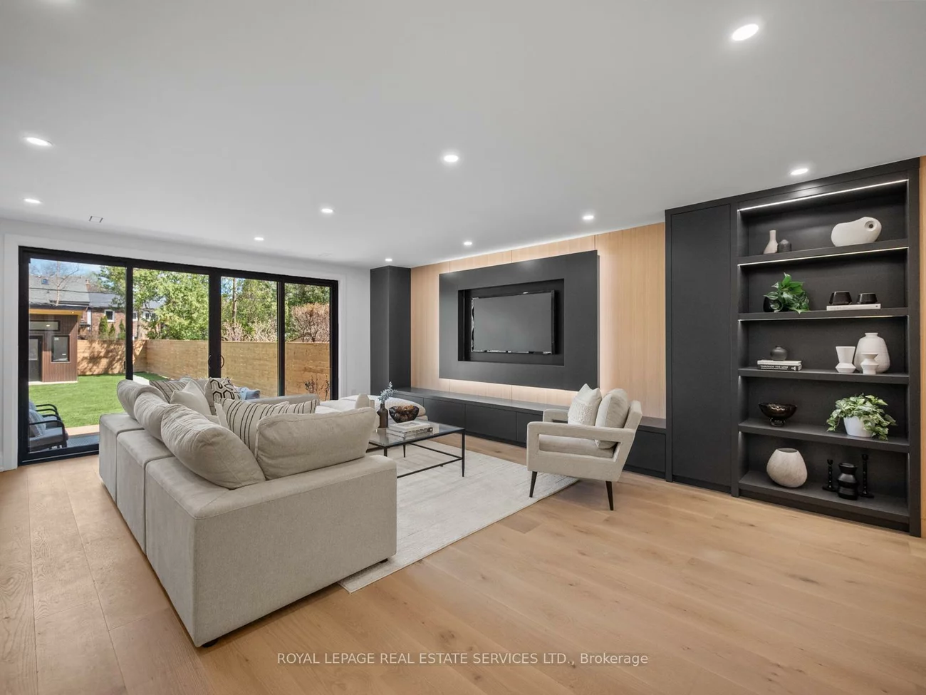 313, Willard, Runnymede-Bloor West Village, Toronto