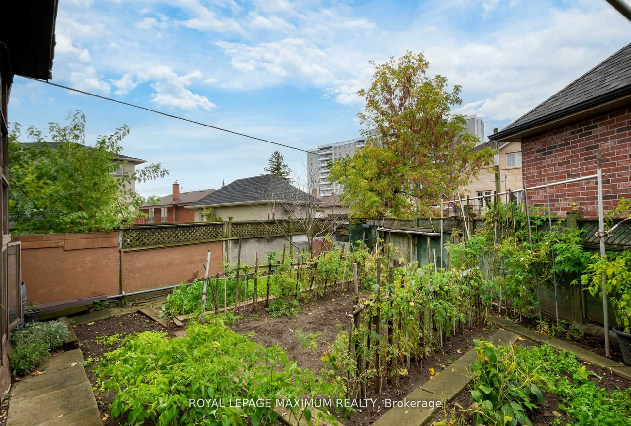 119, Glen Long, Yorkdale-Glen Park, Toronto