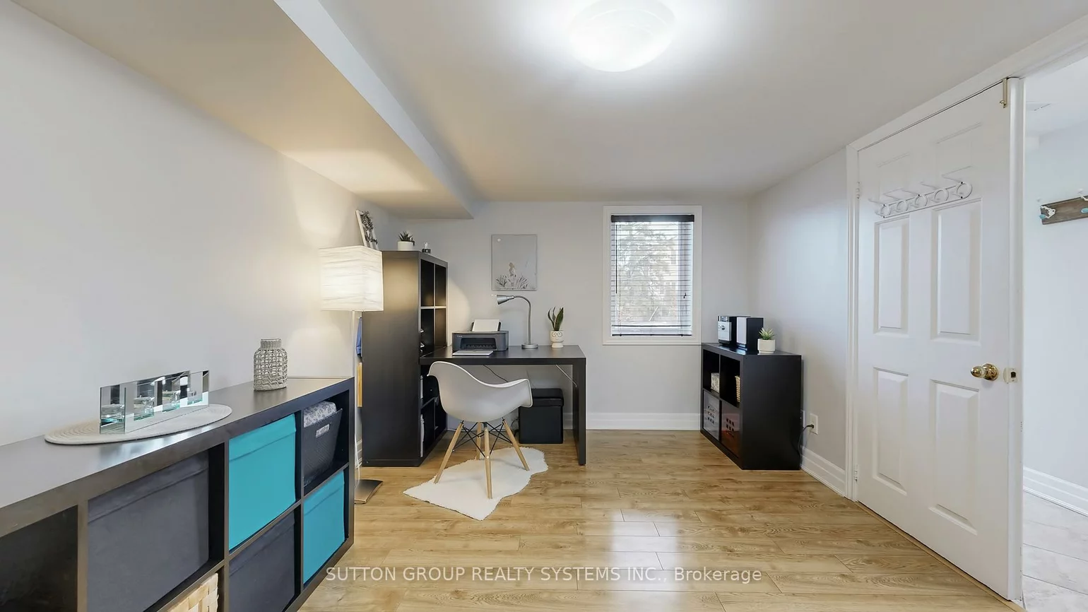 38, Donald, Keelesdale-Eglinton West, Toronto