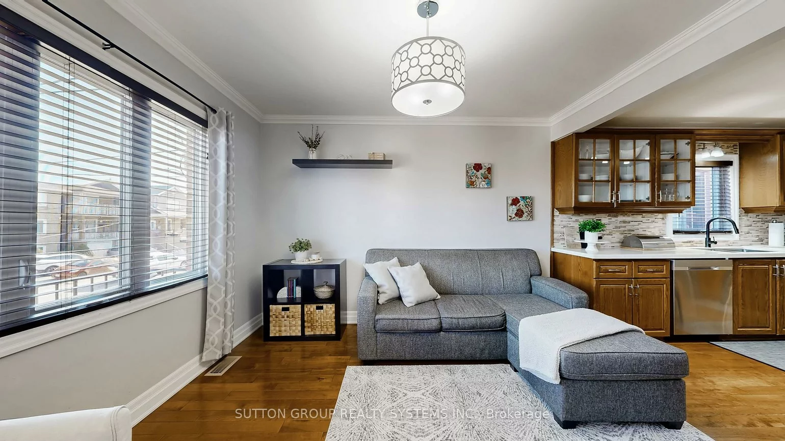 38, Donald, Keelesdale-Eglinton West, Toronto