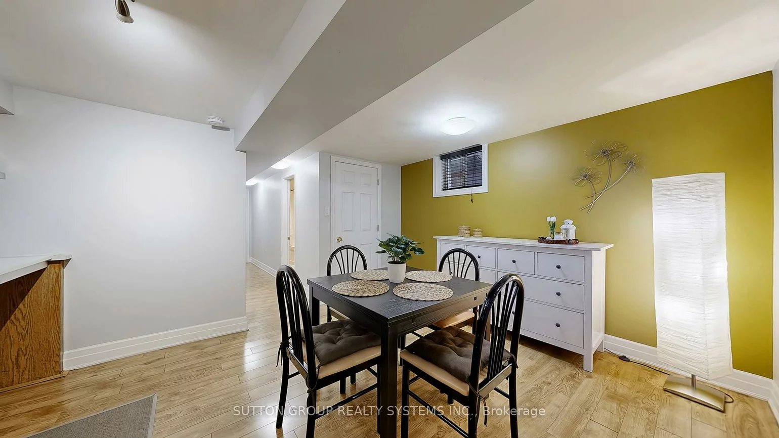 38, Donald, Keelesdale-Eglinton West, Toronto