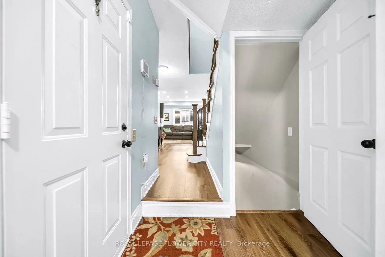 15D, View Green, West Humber-Clairville, Toronto