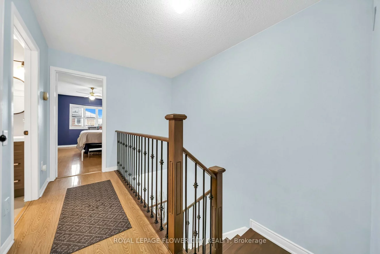 15D, View Green, West Humber-Clairville, Toronto