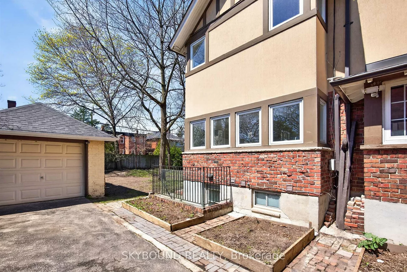426, Armadale, Runnymede-Bloor West Village, Toronto