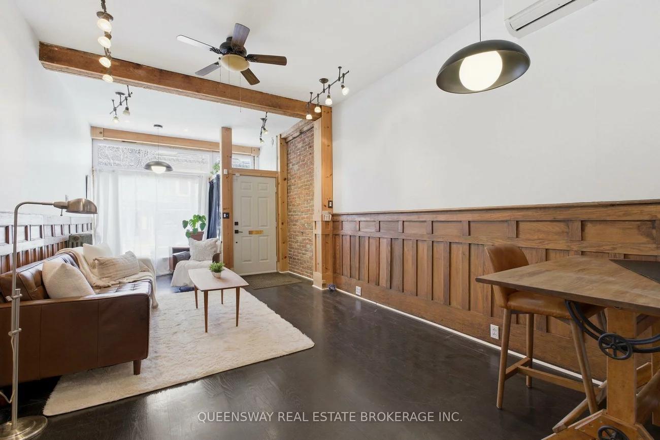 992, Dovercourt, Dovercourt-Wallace Emerson-Junction, Toronto