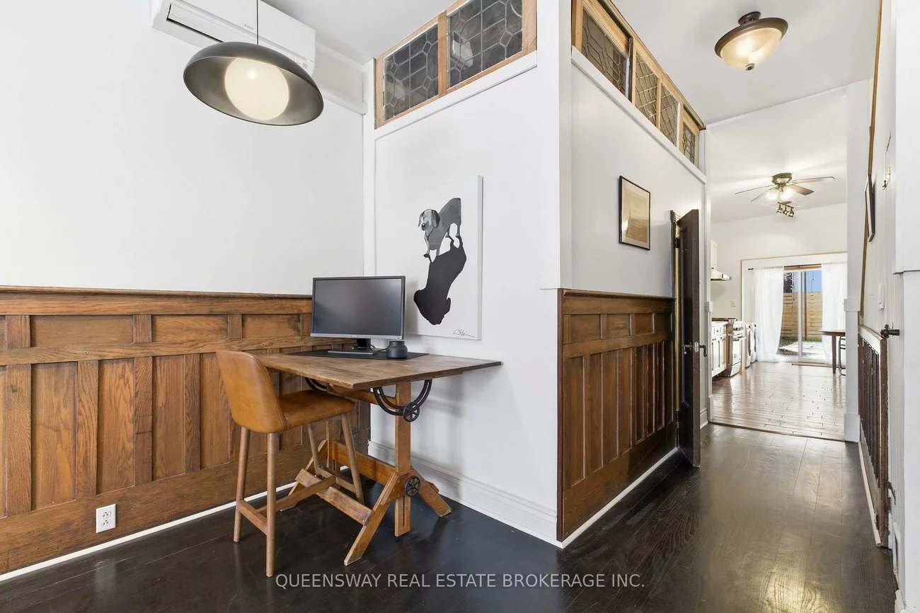 992, Dovercourt, Dovercourt-Wallace Emerson-Junction, Toronto