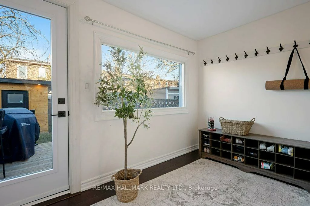 17, Criscoe, Rockcliffe-Smythe, Toronto
