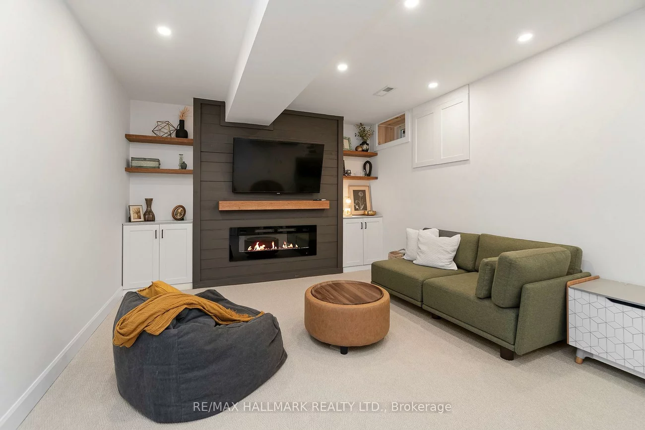 17, Criscoe, Rockcliffe-Smythe, Toronto