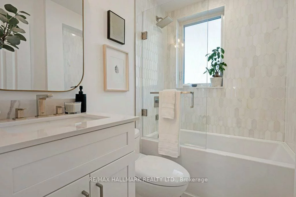 17, Criscoe, Rockcliffe-Smythe, Toronto