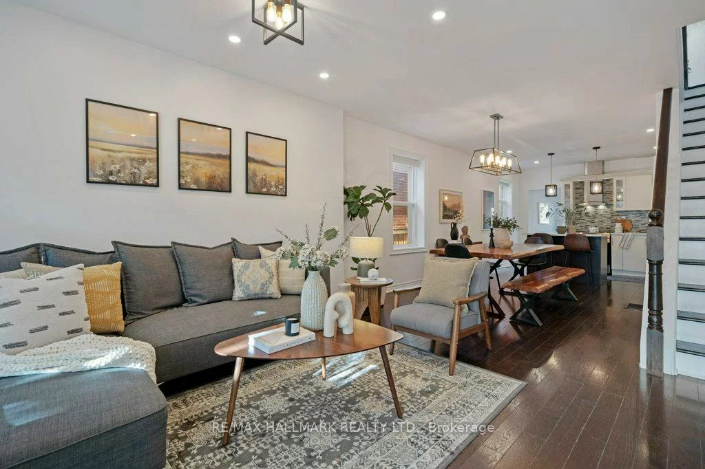 17, Criscoe, Rockcliffe-Smythe, Toronto