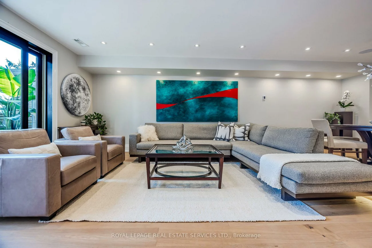 91, Old Mill, Kingsway South, Toronto