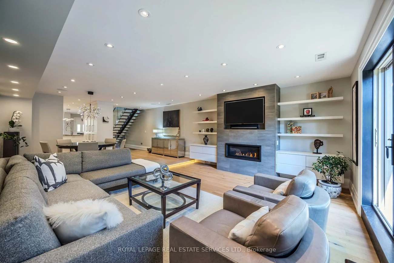 91, Old Mill, Kingsway South, Toronto