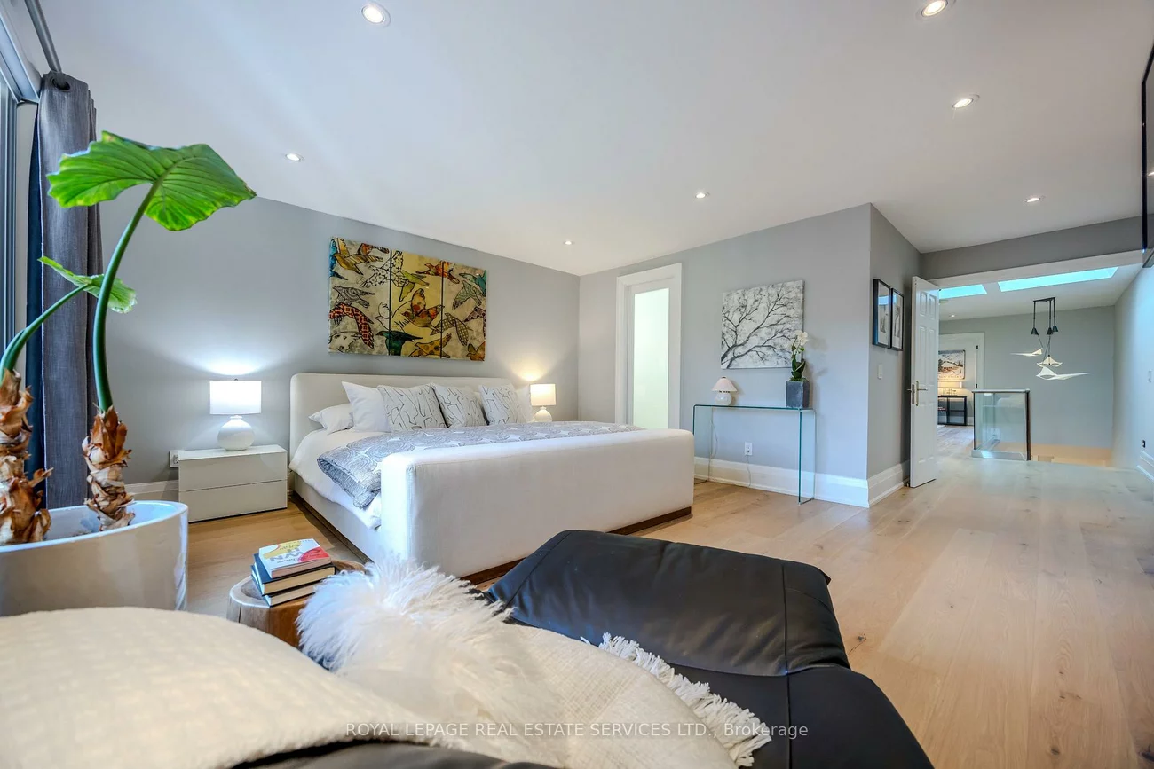 91, Old Mill, Kingsway South, Toronto