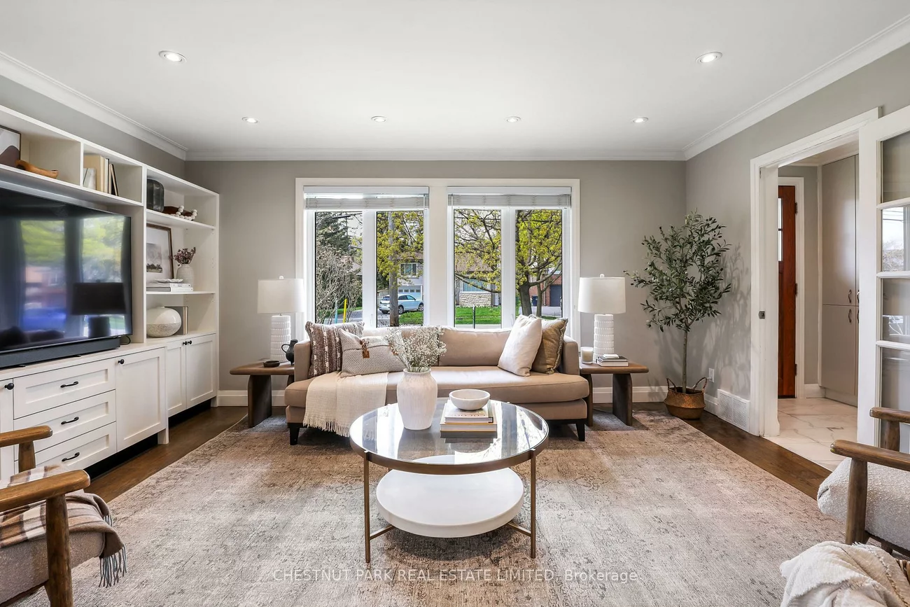 27, Cedarcrest, Kingsway South, Toronto