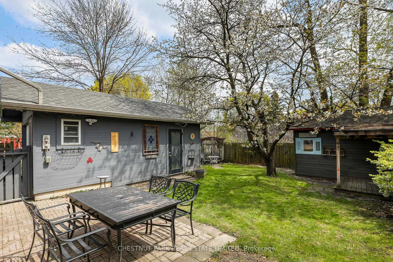 27, Cedarcrest, Kingsway South, Toronto