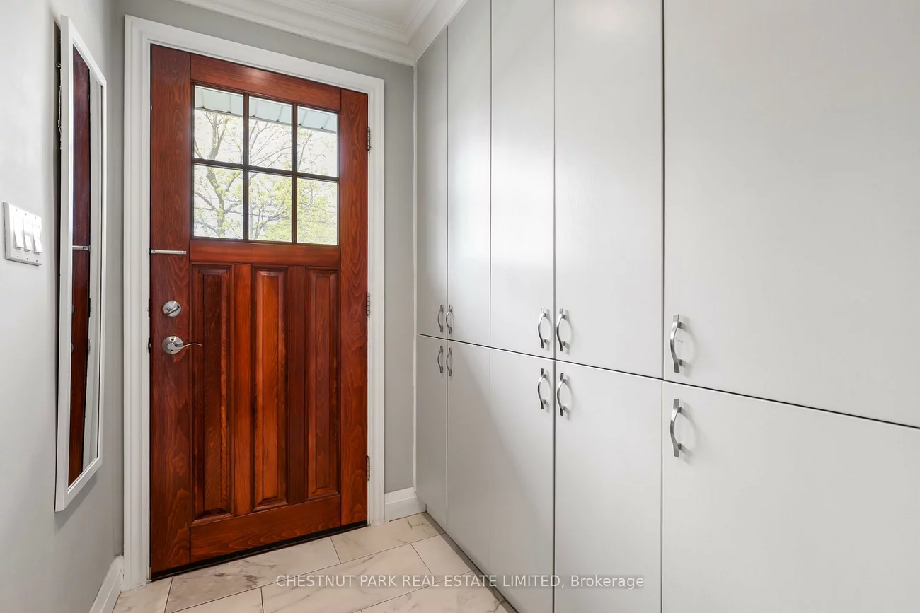 27, Cedarcrest, Kingsway South, Toronto