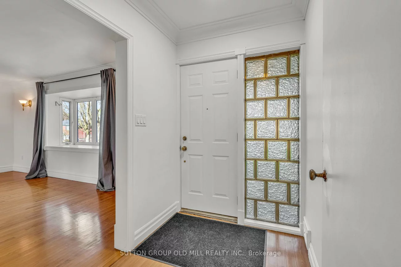29, Robin Hood, Edenbridge-Humber Valley, Toronto