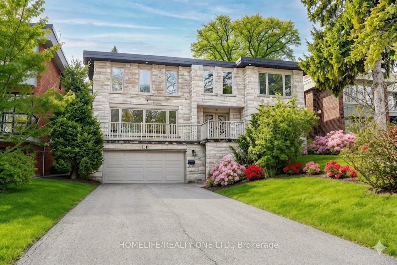 31, Bearwood, Edenbridge-Humber Valley, Toronto