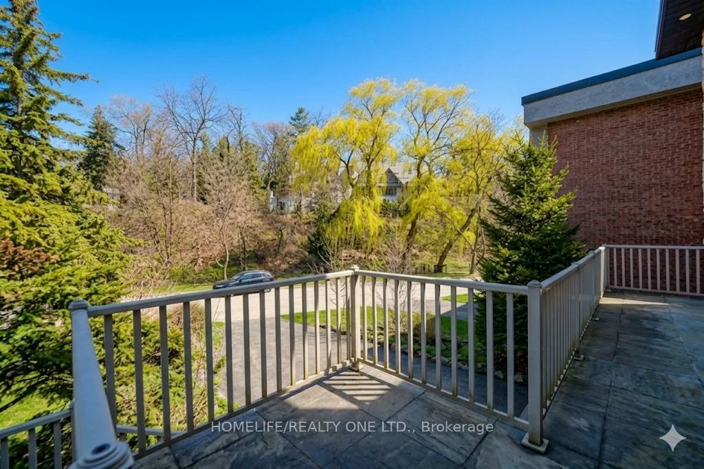 31, Bearwood, Edenbridge-Humber Valley, Toronto