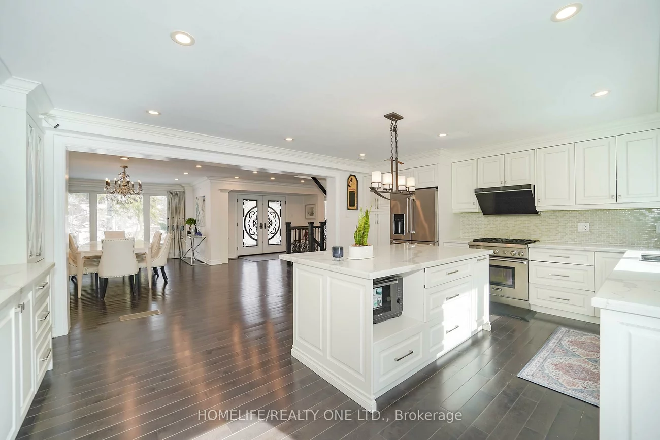 31, Bearwood, Edenbridge-Humber Valley, Toronto